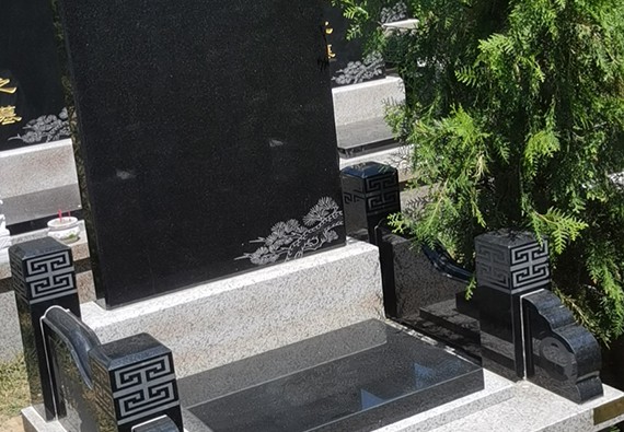 墓地多是几个穴位的(买传统墓合适吗)